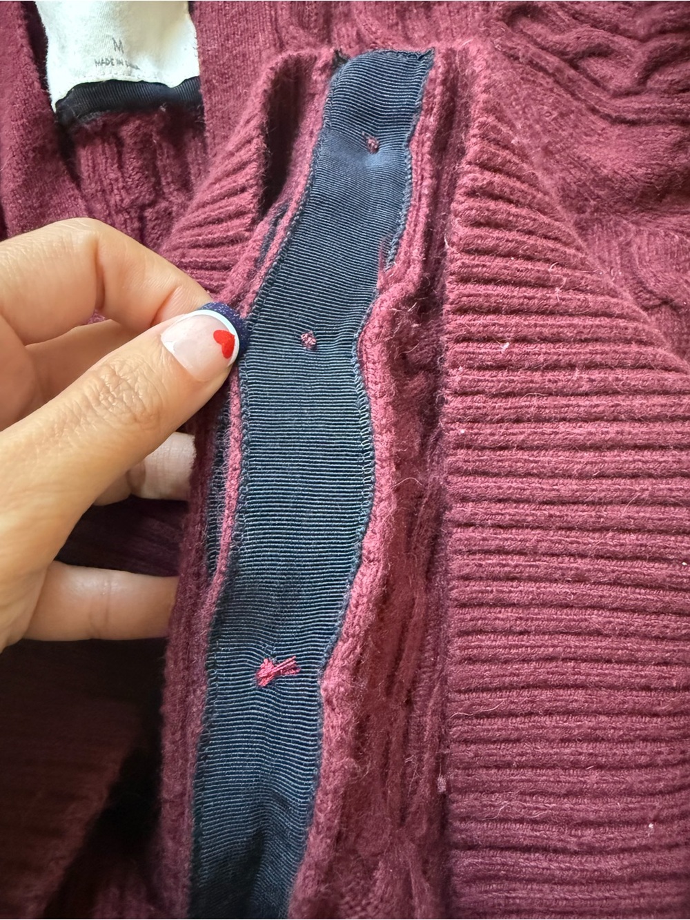 Abercrombie & Fitch Women's Burgundy Cable-Knit Cardigan Vintage Dark Academia - Picture 9 of 9